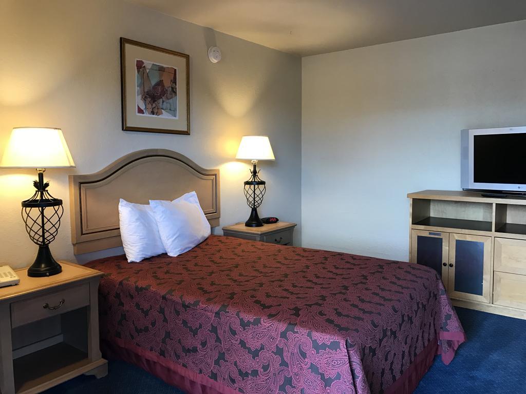 El Dorado Motel Салинас Экстерьер фото